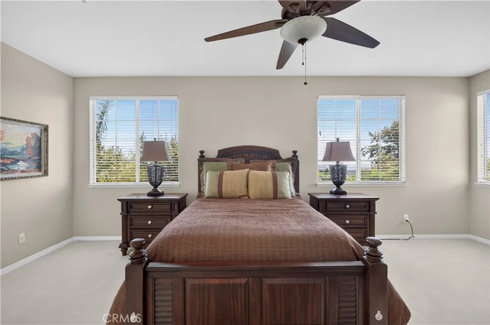 2560 Galicia La Verne, CA 91750