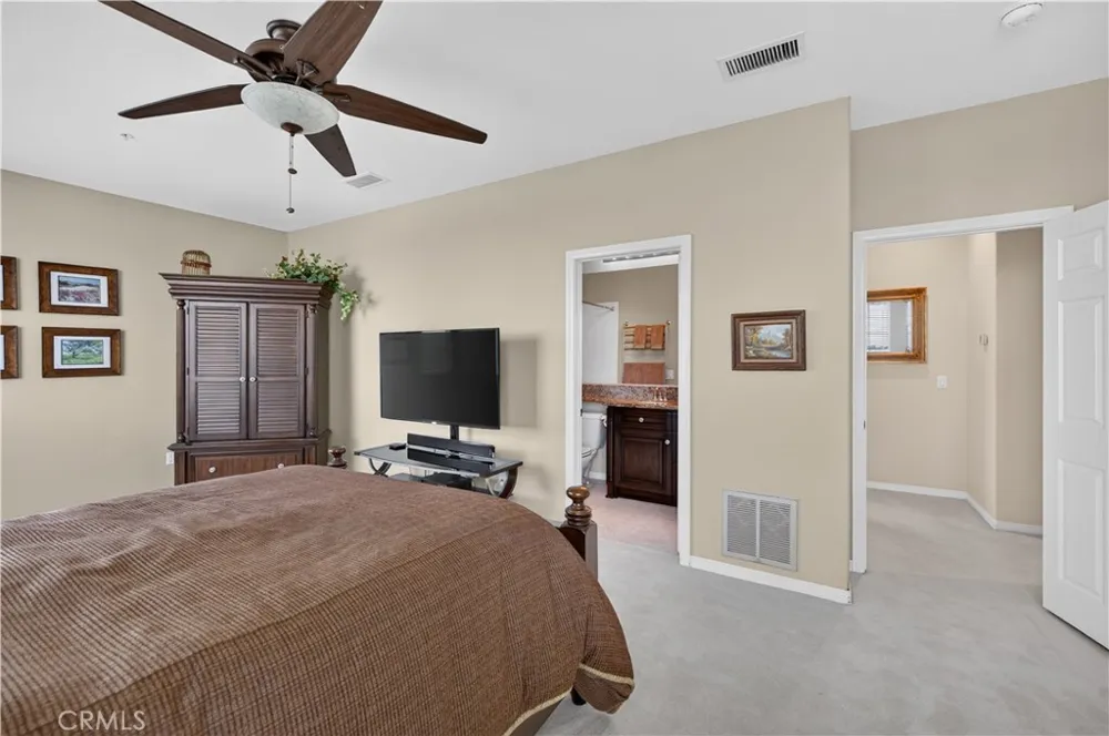 2560 Galicia La Verne, CA 91750