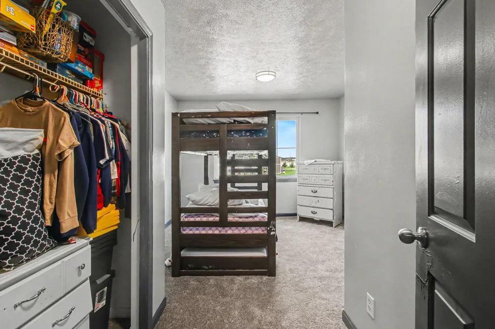 3690 Oxford Court Hudsonville, MI 49426