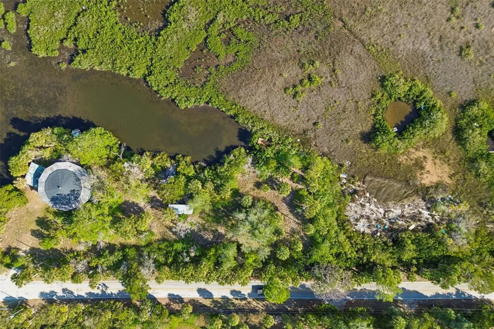 10501 PINE ISLAND DRIVE Weeki Wachee, FL 34607