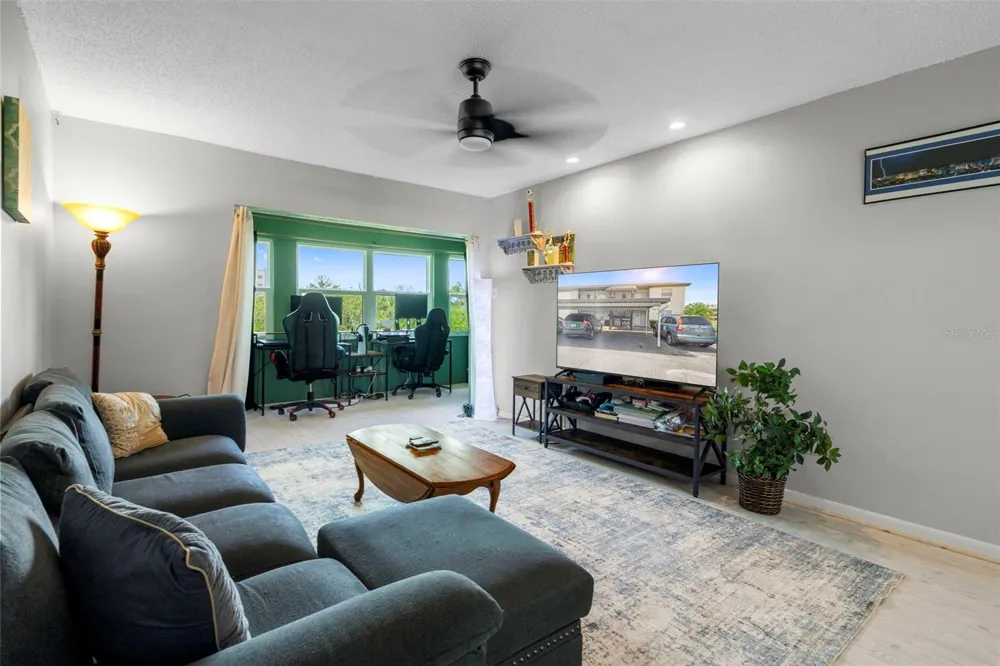 4849 ONYX LANE #204 New Port Richey, FL 34652