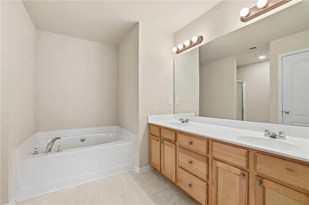 969 Brownstone Lane #18 Marietta, GA 30008