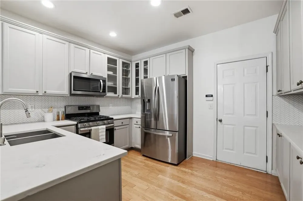 969 Brownstone Lane #18 Marietta, GA 30008