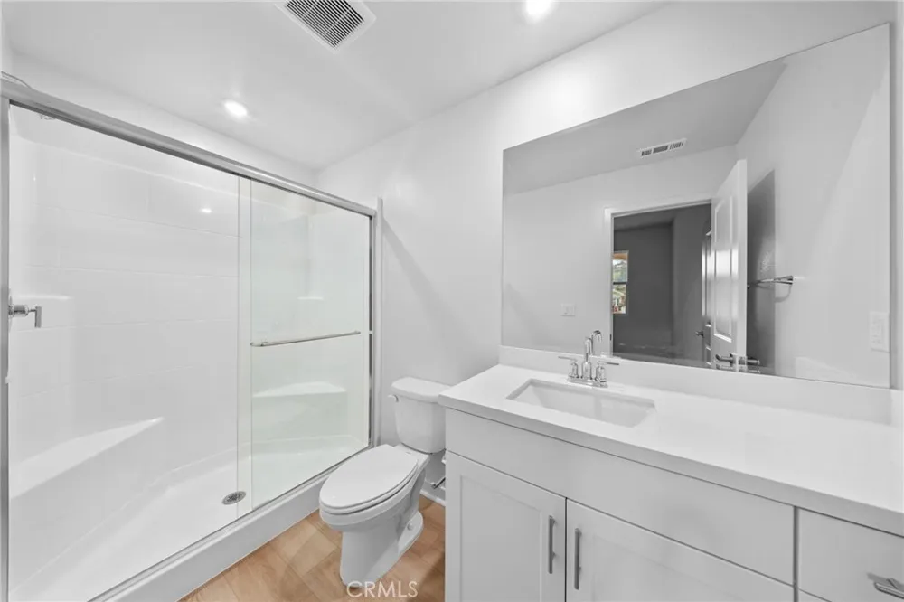 731 E Route 66 Glendora, CA 91740