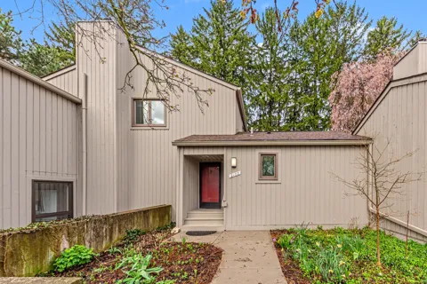 2172 Overlook Court