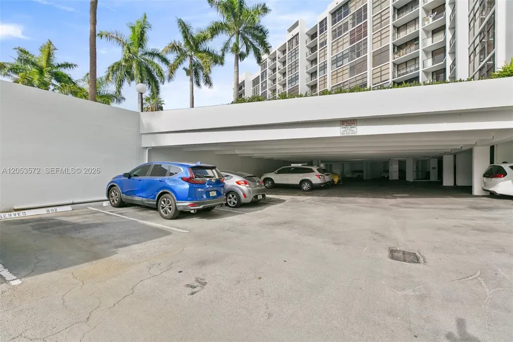 200 Leslie Dr #930 Hallandale Beach, FL 33009