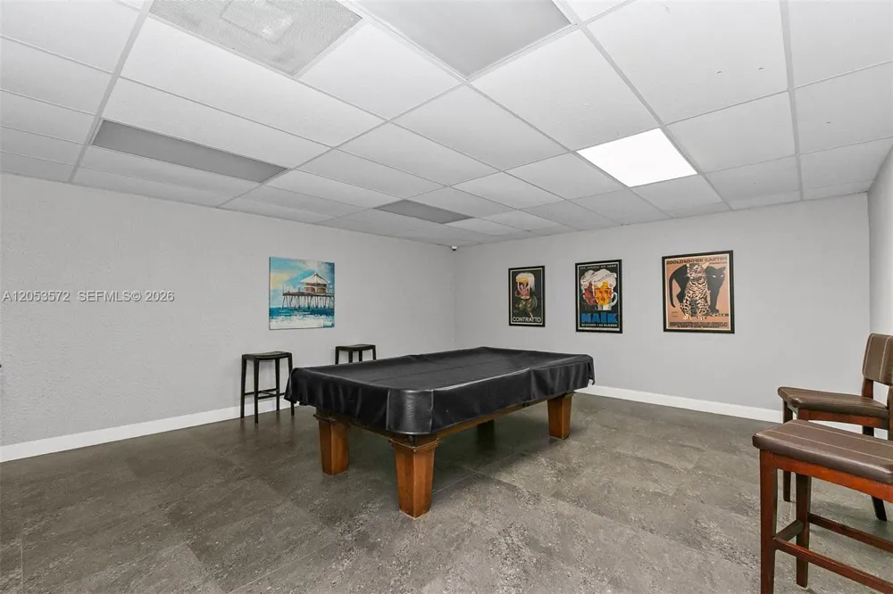 200 Leslie Dr #930 Hallandale Beach, FL 33009