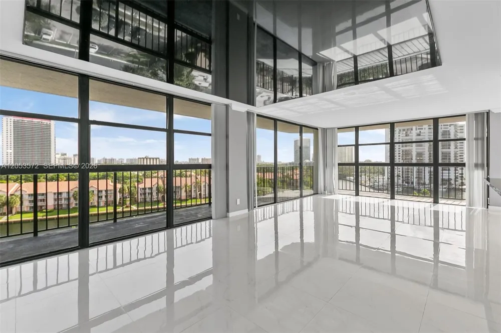 200 Leslie Dr #930 Hallandale Beach, FL 33009