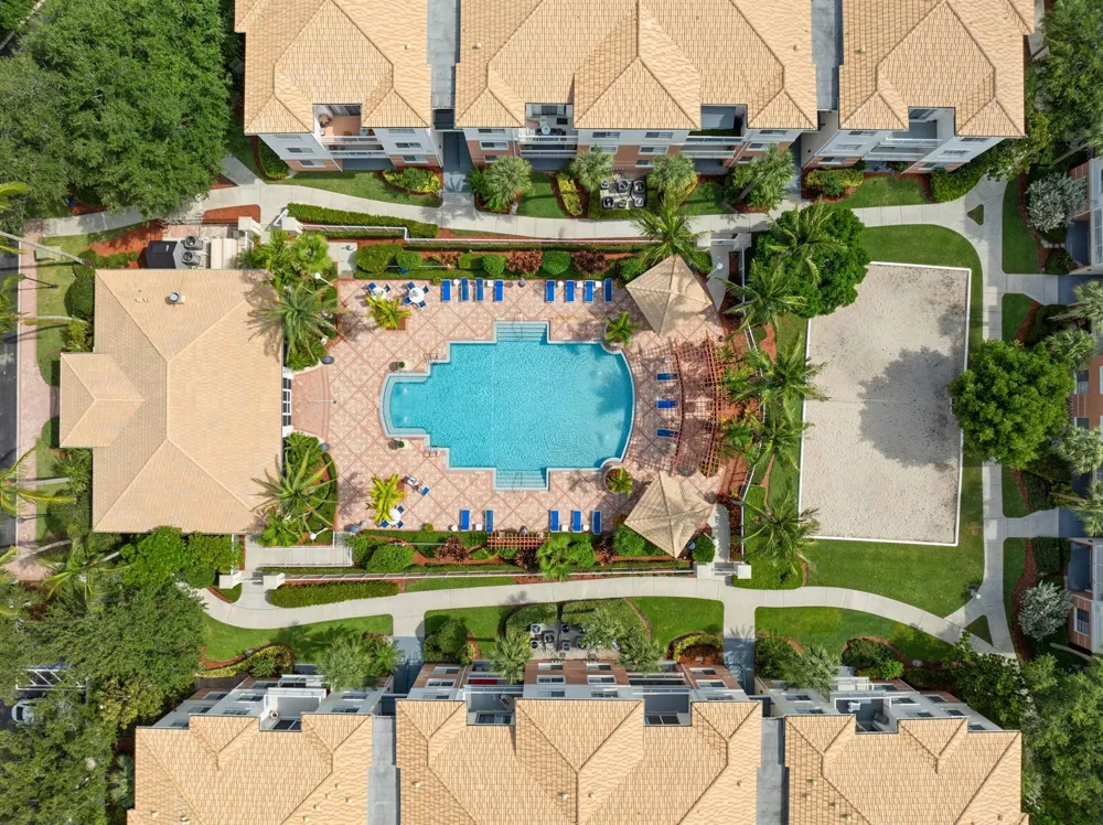 3303 Myrtlewood Circle E Palm Beach Gardens, FL 33418