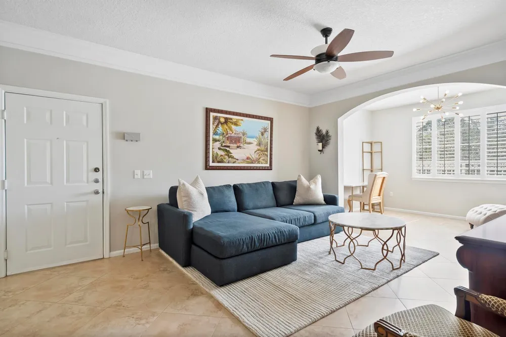 3303 Myrtlewood Circle E Palm Beach Gardens, FL 33418