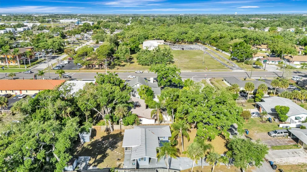 2510 51ST AVENUE TERRACE W Bradenton, FL 34207