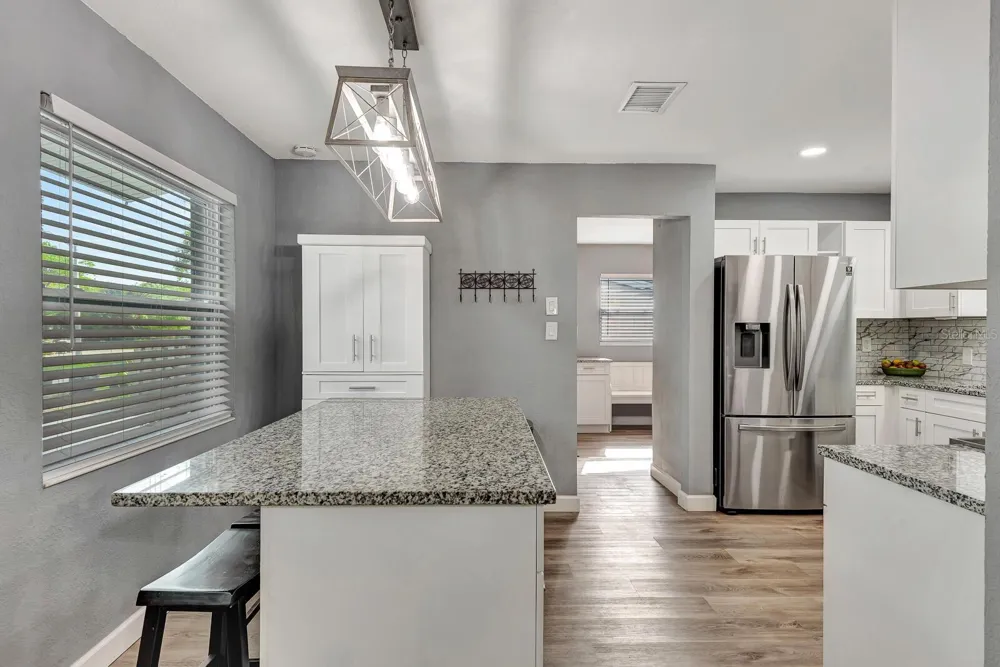 2510 51ST AVENUE TERRACE W Bradenton, FL 34207