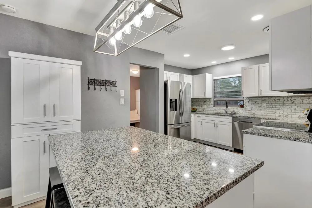 2510 51ST AVENUE TERRACE W Bradenton, FL 34207