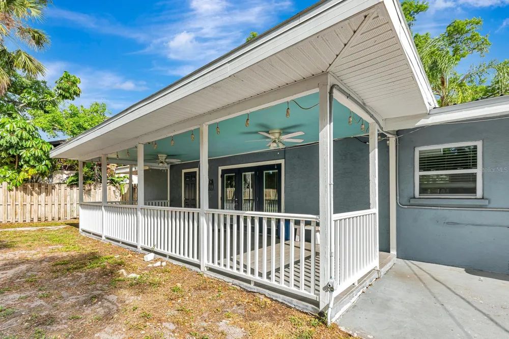 2510 51ST AVENUE TERRACE W Bradenton, FL 34207