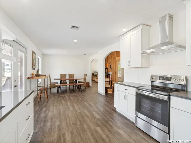497 LUCKENBACH RD Fredericksburg, TX 78624