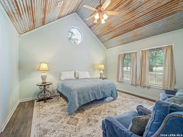 497 LUCKENBACH RD Fredericksburg, TX 78624