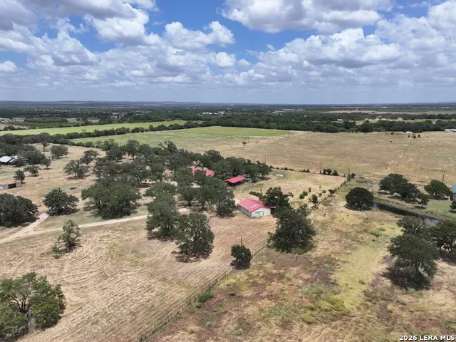 497 LUCKENBACH RD Fredericksburg, TX 78624
