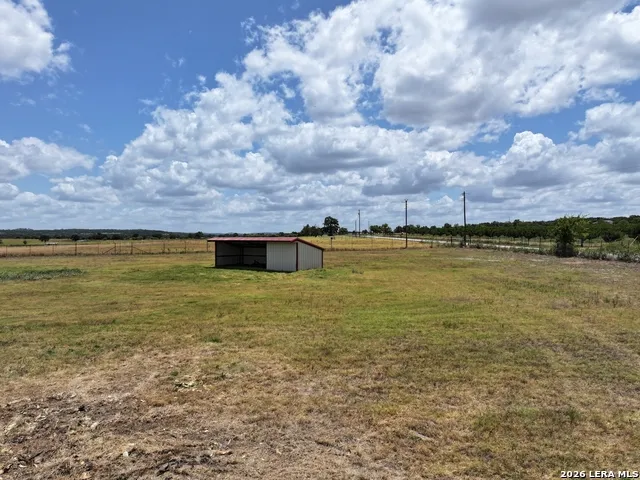 497 LUCKENBACH RD Fredericksburg, TX 78624
