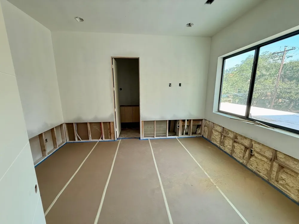 1701 Banks Street Houston, TX 77098