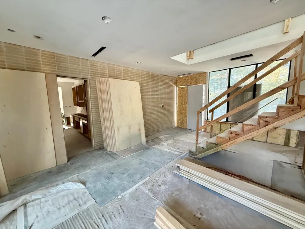 1701 Banks Street Houston, TX 77098