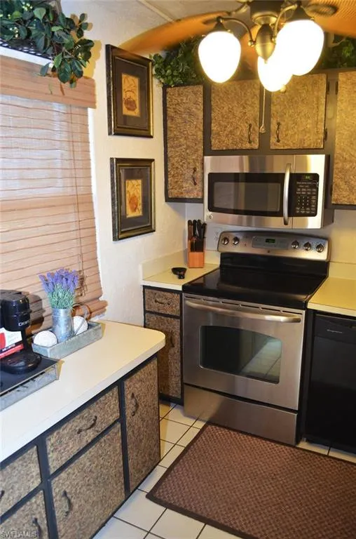 1624 Pine Valley Drive #118 Fort Myers, FL 33907