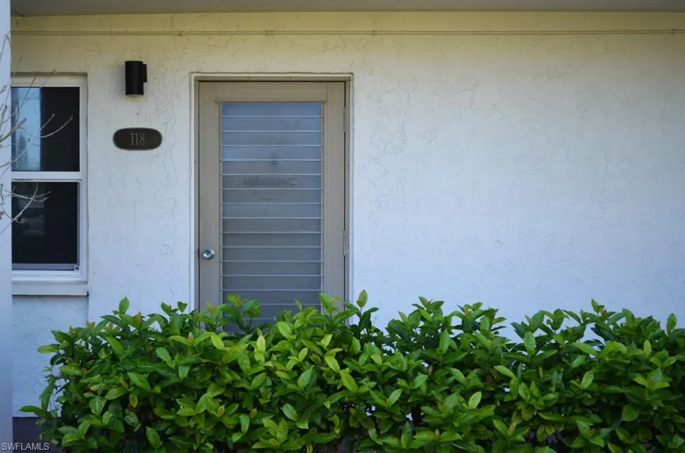 1624 Pine Valley Drive #118 Fort Myers, FL 33907