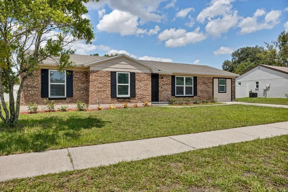 8149 JUSTIN ROAD S Jacksonville, FL 32210