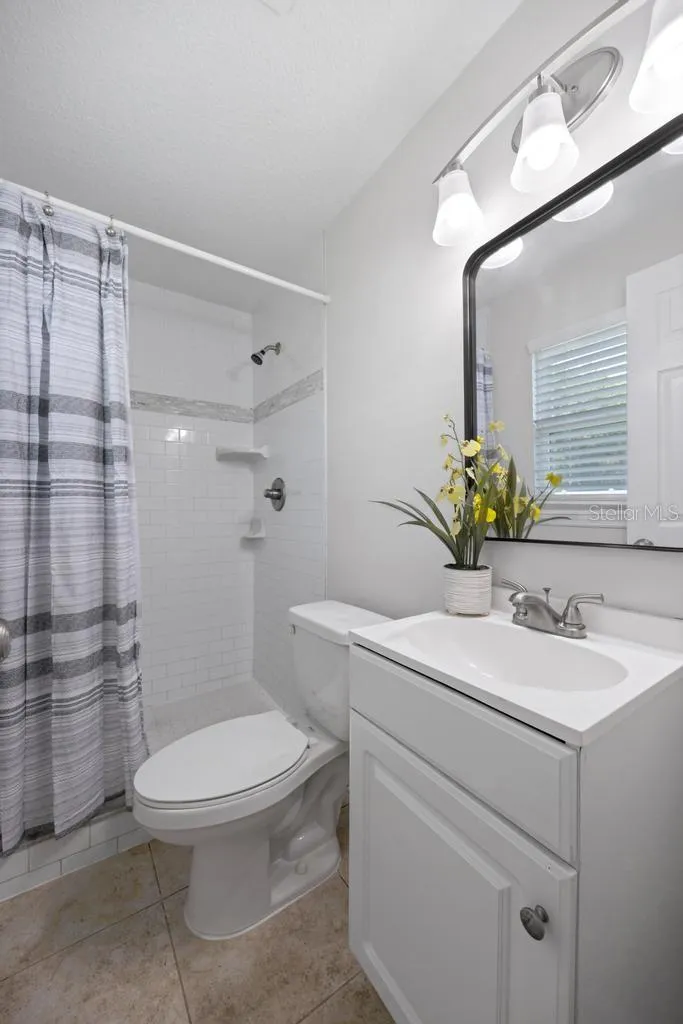 8149 JUSTIN ROAD S Jacksonville, FL 32210