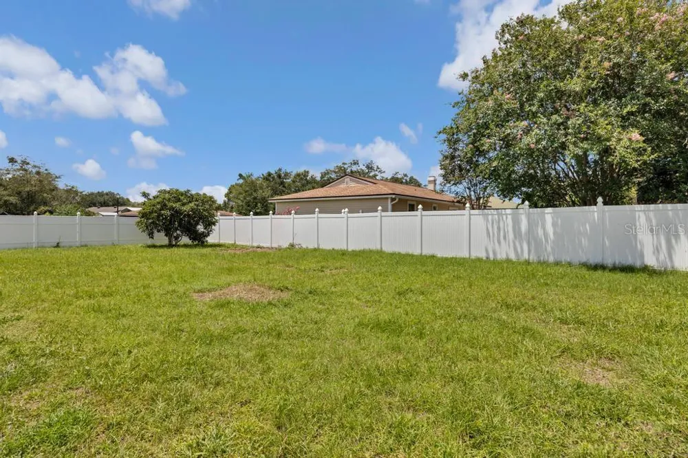 8149 JUSTIN ROAD S Jacksonville, FL 32210