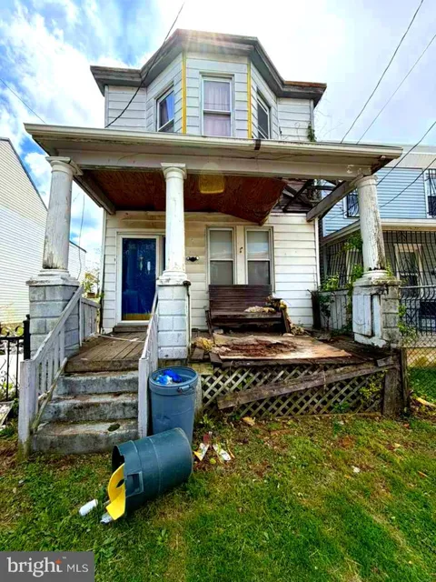 1223 DUPONT STREET
