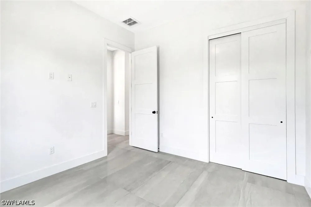 22nd Avenue SE Naples, FL 34117