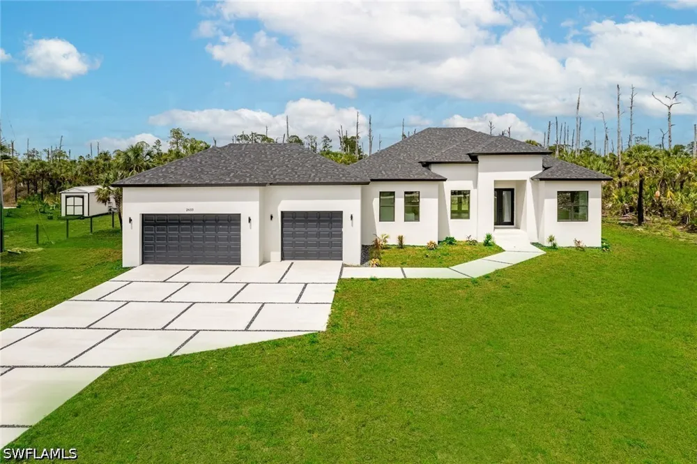 22nd Avenue SE Naples, FL 34117