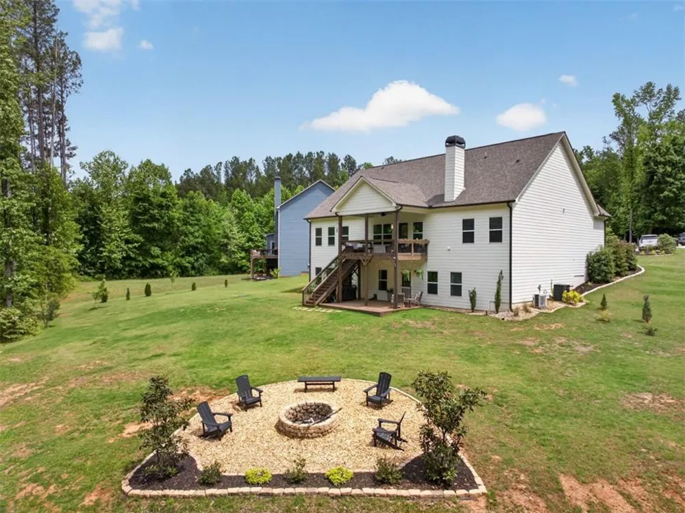 163 Hewett Road Pendergrass, GA 30567