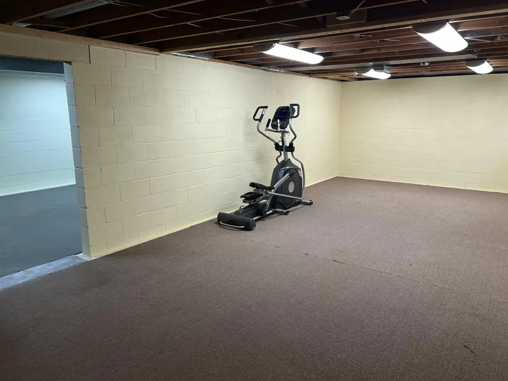 2436 Fountain Lane Stevensville, MI 49127
