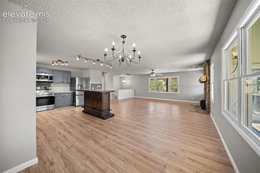 841 Plateau Drive Guffey, CO 80820
