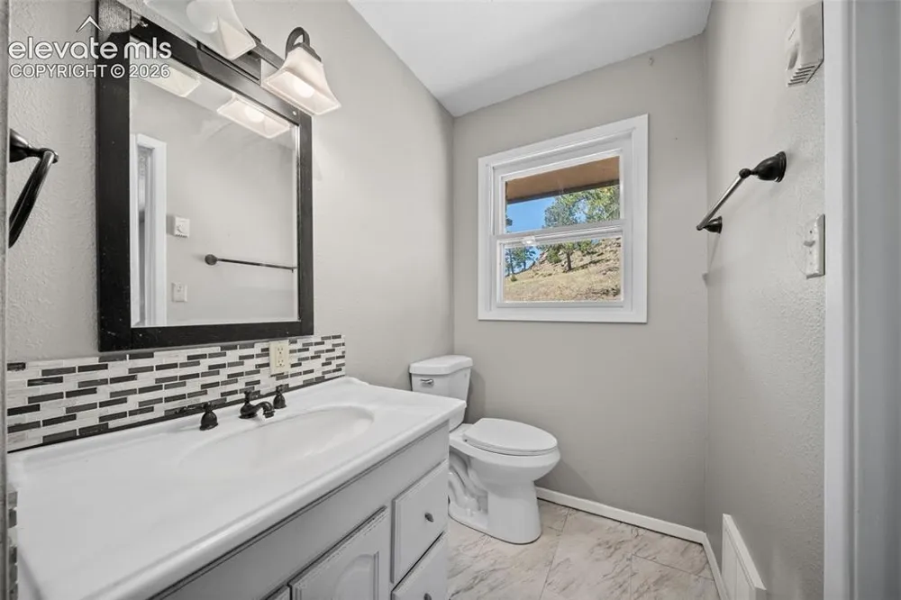 841 Plateau Drive Guffey, CO 80820
