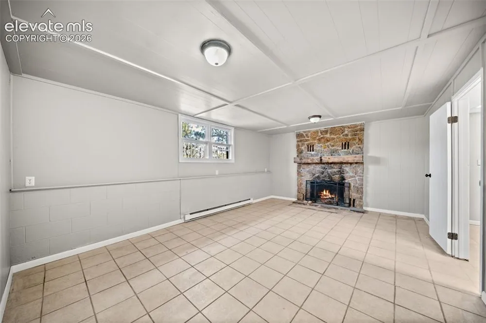 841 Plateau Drive Guffey, CO 80820