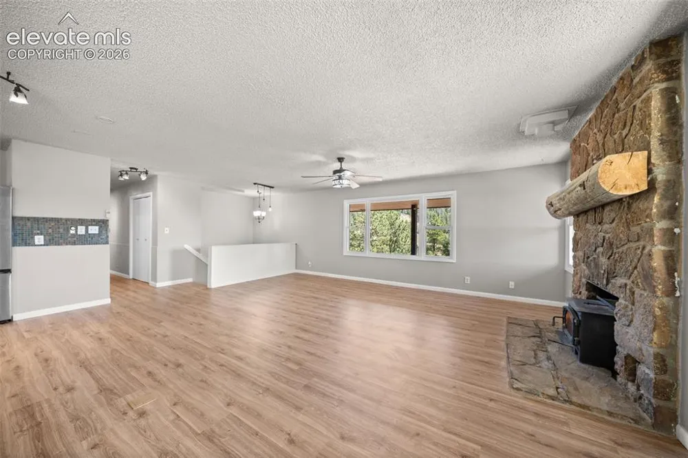 841 Plateau Drive Guffey, CO 80820