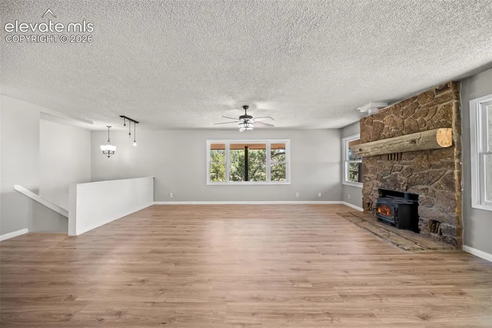 841 Plateau Drive Guffey, CO 80820