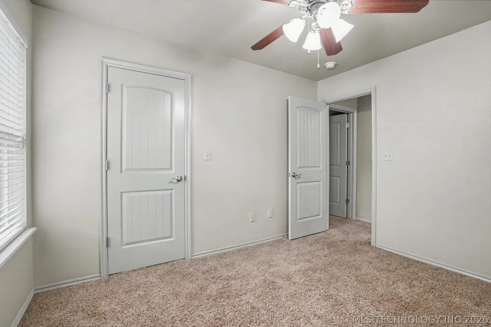 13405 S Poplar Street Glenpool, OK 74033