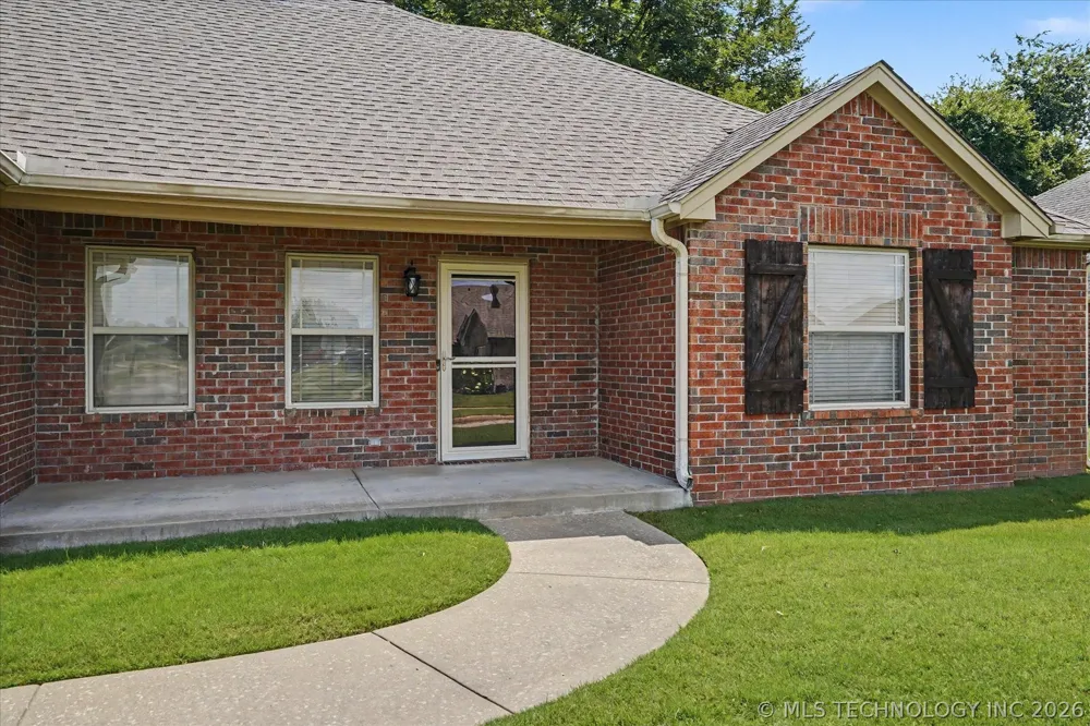 13405 S Poplar Street Glenpool, OK 74033