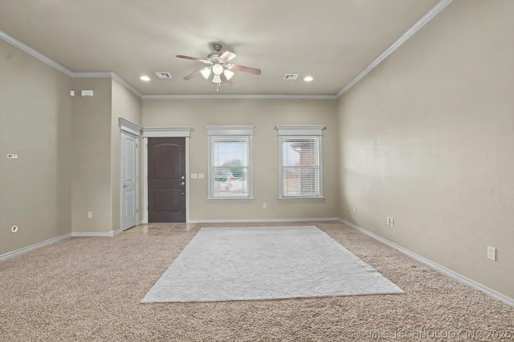 13405 S Poplar Street Glenpool, OK 74033