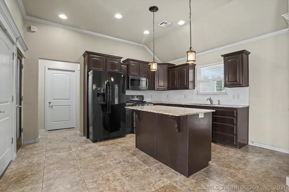 13405 S Poplar Street Glenpool, OK 74033