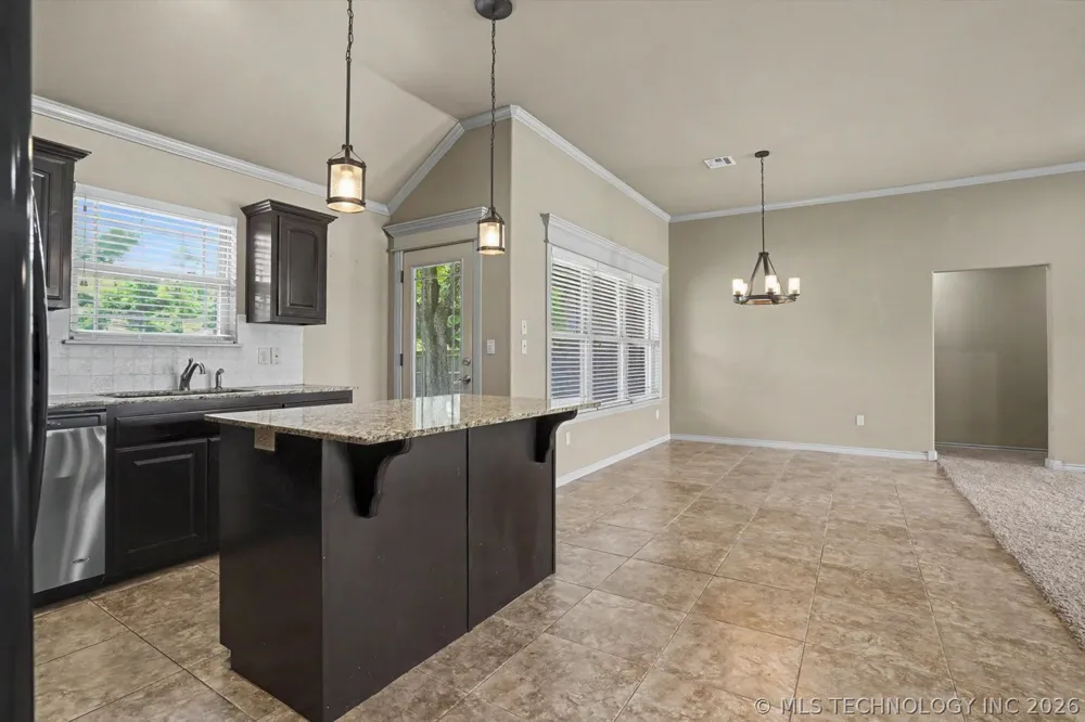 13405 S Poplar Street Glenpool, OK 74033