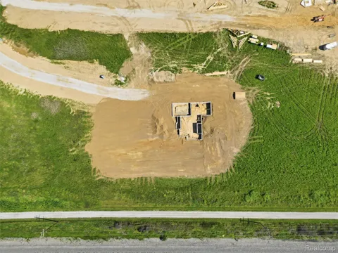 890 Pierce Road