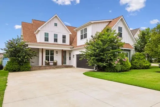 92 Hammock Dr Winchester, TN 37398