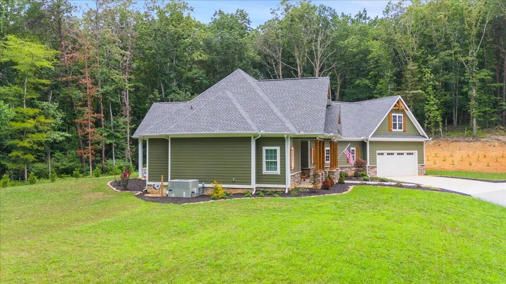 3710 River Road Decatur, TN 37322