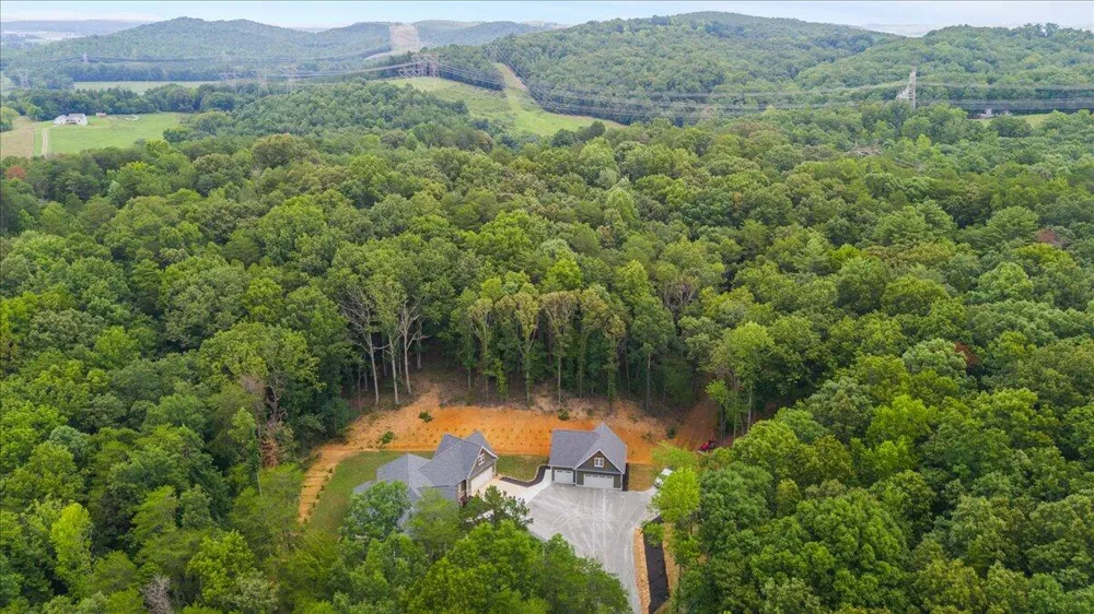 3710 River Road Decatur, TN 37322