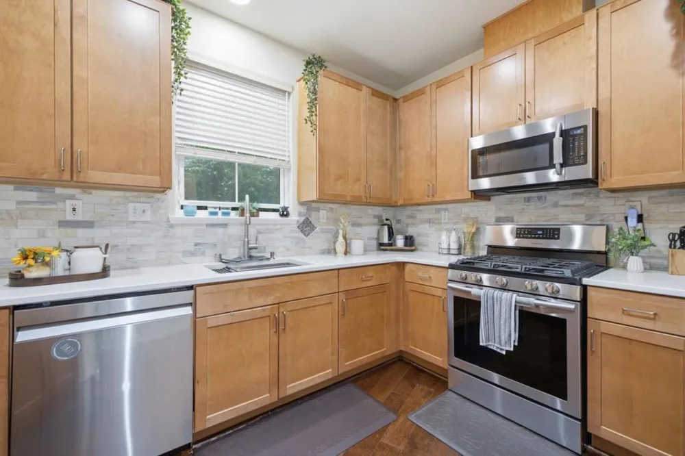 22859 Charing Street Hayward, CA 94541