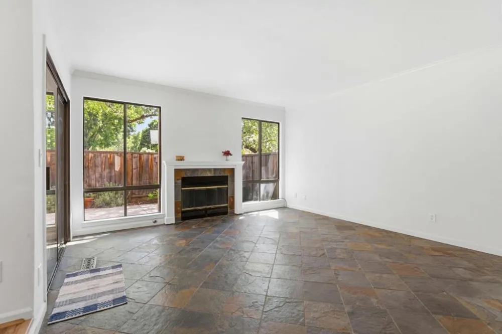 2163 Darnis Circle Morgan Hill, CA 95037